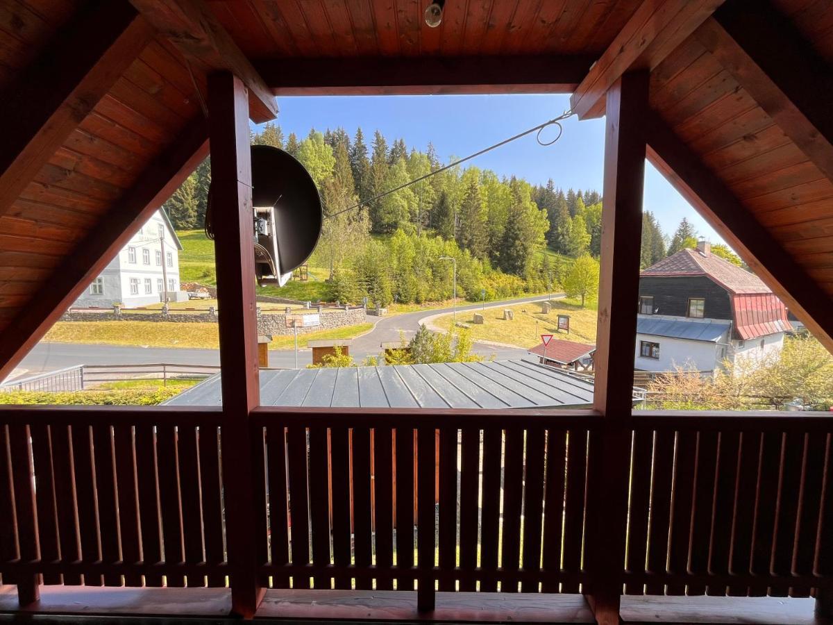 Hofberg Apartman Нове-Хамри Экстерьер фото